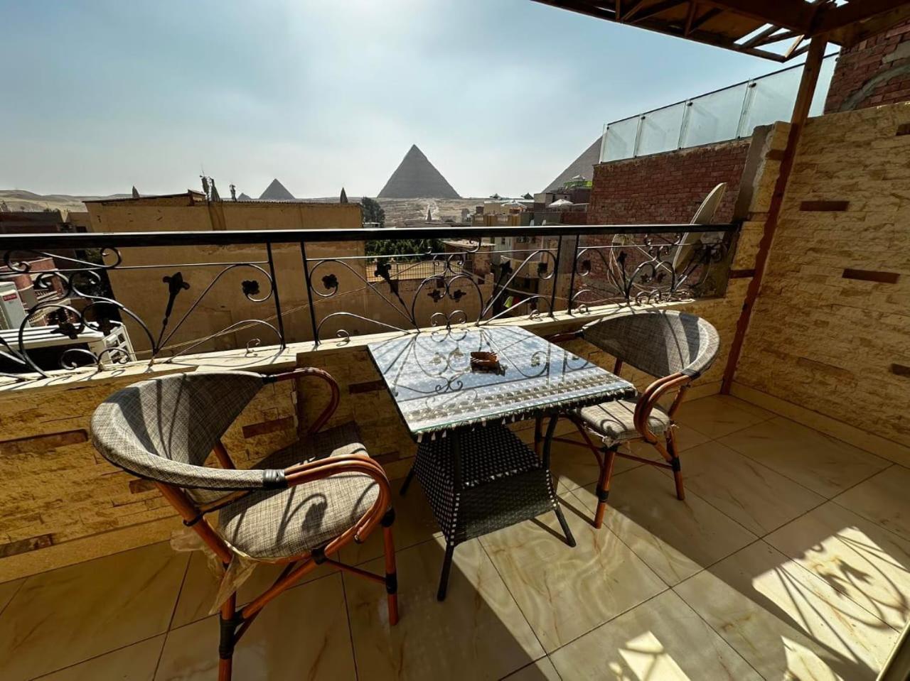 Narmer Pyramids View Kafret el-Gabal Buitenkant foto