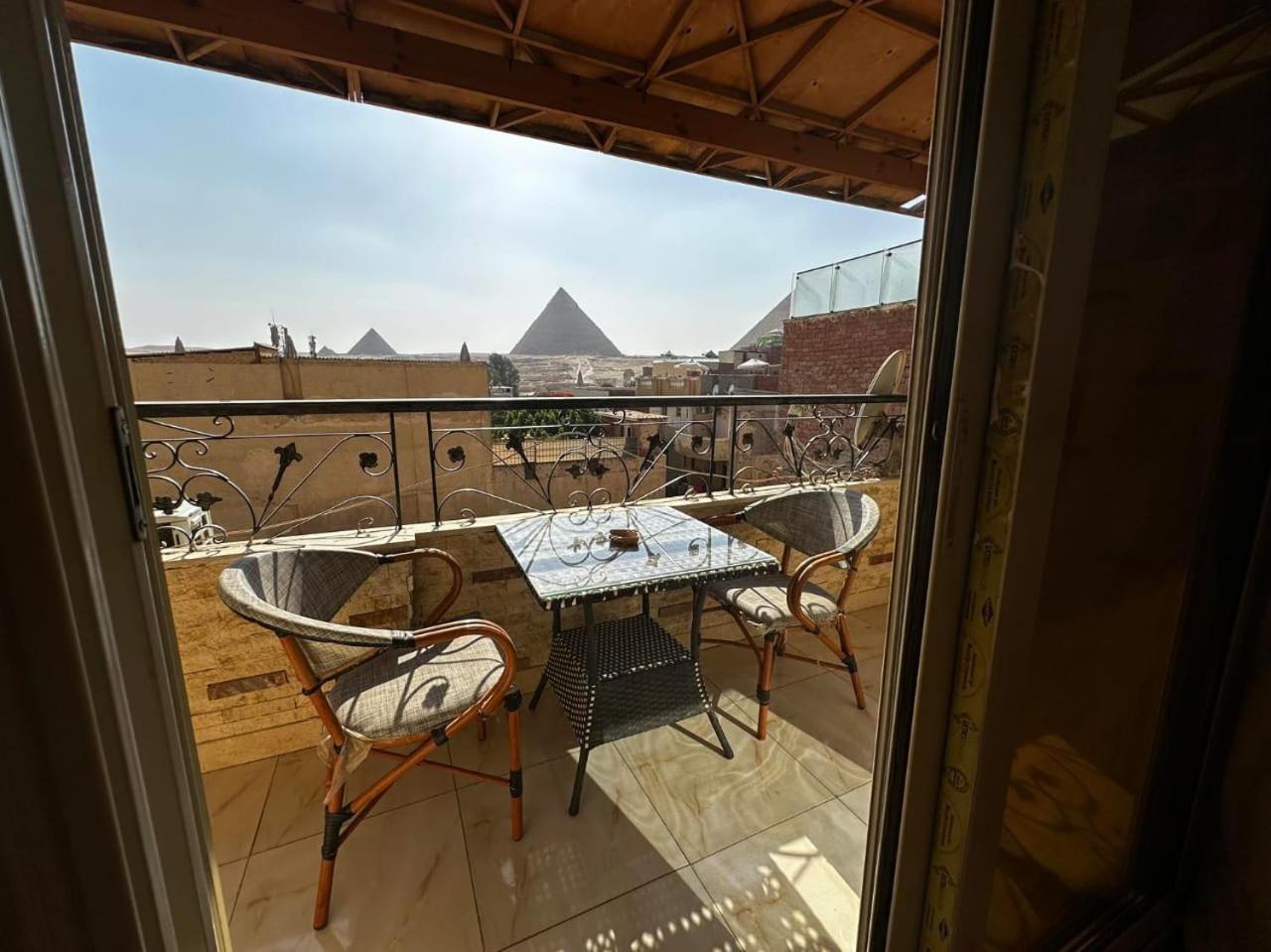 Narmer Pyramids View Kafret el-Gabal Buitenkant foto